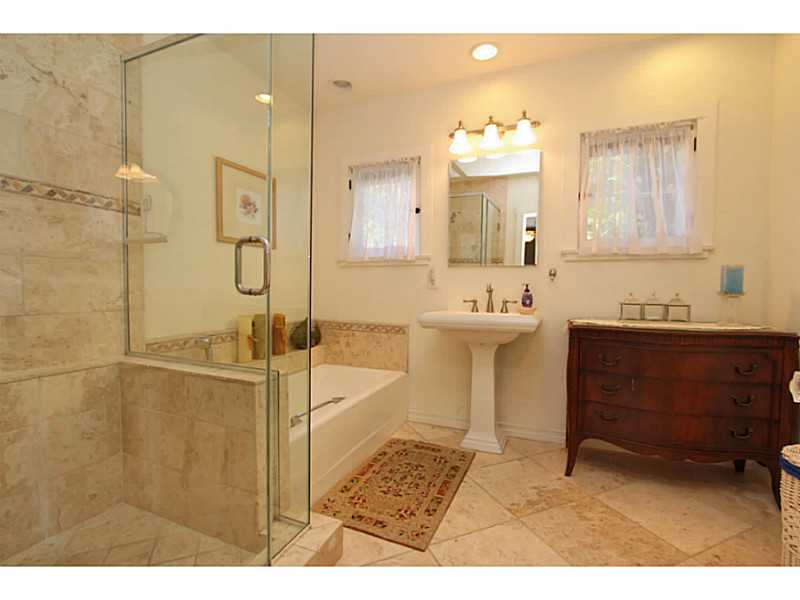 279 MITTRY LN, Lake Arrowhead, United States 92352