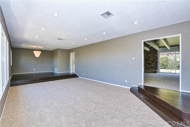 31027 Bedford Drive, Redlands, CA 92373