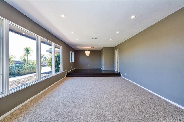 31027 Bedford Drive, Redlands, CA 92373