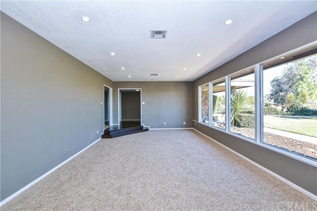 31027 Bedford Drive, Redlands, CA 92373