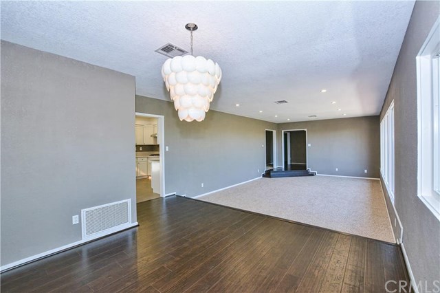 31027 Bedford Drive, Redlands, CA 92373