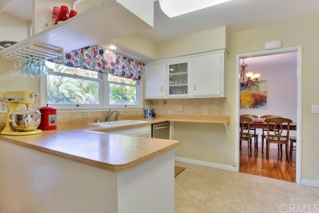 1691Garden St, Redlands, United States 92373
