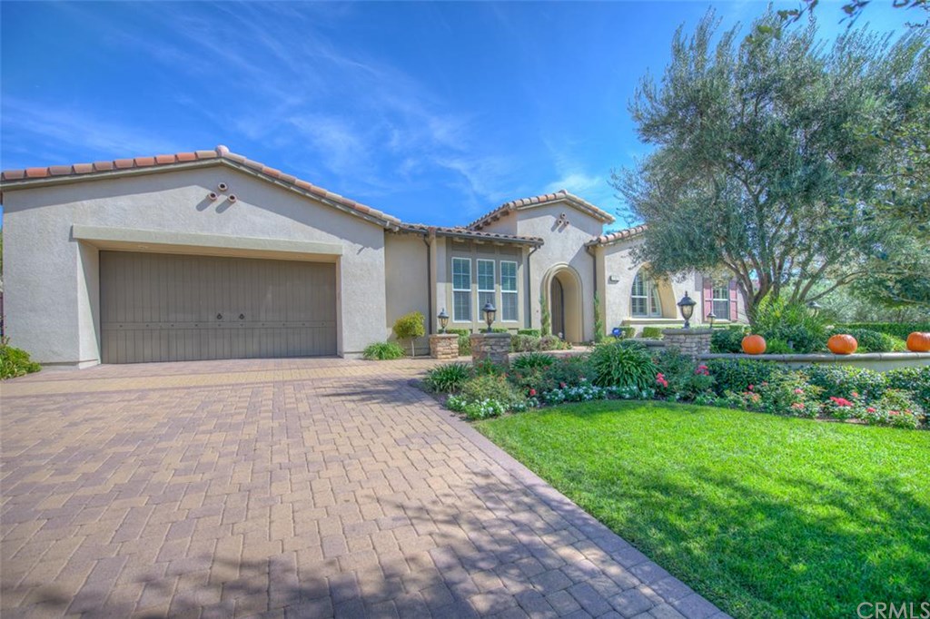 512 Lantern Crest Dr