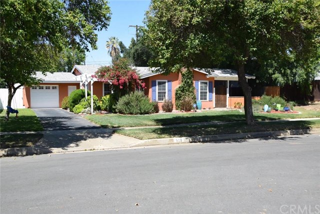 401 E Mariposa Dr