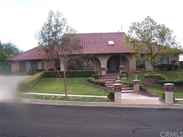 611 Clover St