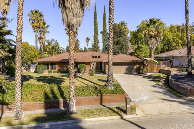 1510 Helena Ln