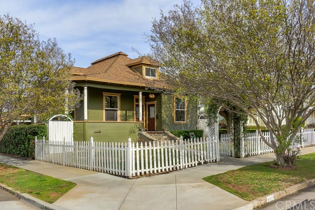 303 Nordina Street, Redlands, CA 92373