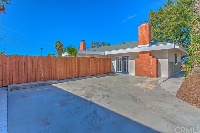1457 West Cypress Avenue, Redlands, CA 92373