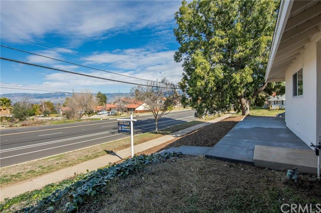 1457 West Cypress Avenue, Redlands, CA 92373