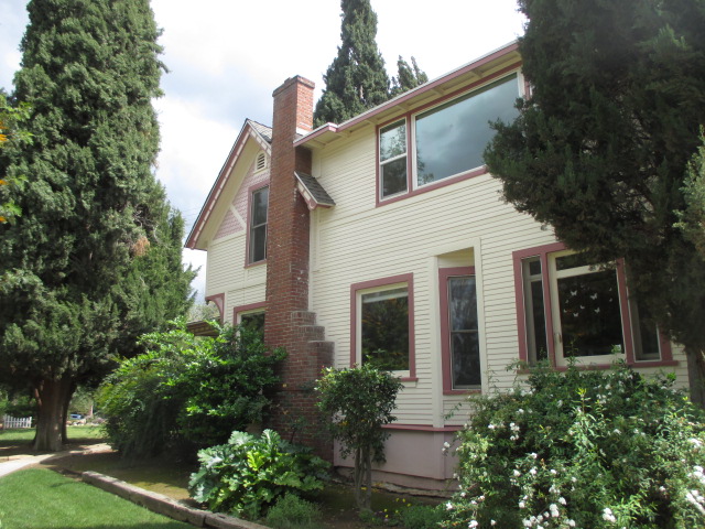 1606 W Olive AvenueRedlands, CA, 92373San Bernardino County