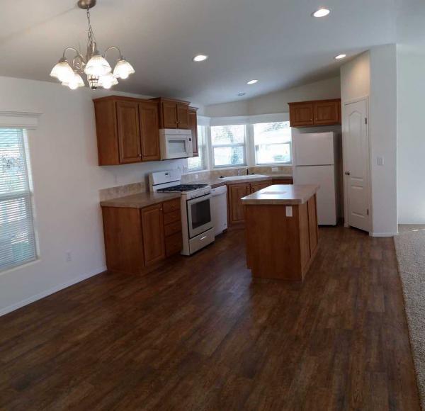 Sylvan Mobile Estates 455 Judson st. #44Redlands, CA 92374