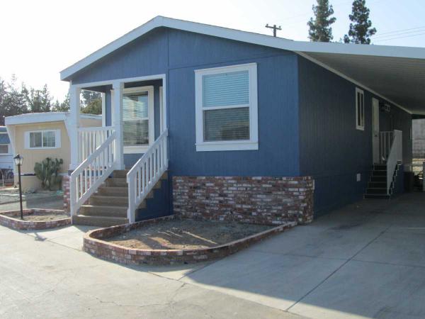 Capri Rialto Mobile Estates200 West San Bernardino AveRialto, CA 92376