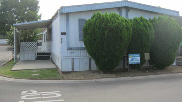 Santiago Parkside Estates 1155 So. Riverside Ave. - #148 - all ageRialto, CA 92376