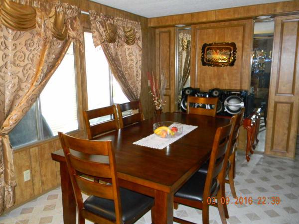 Capri Rialto Mobile Estates200 W San Bernandino Sp-85Rialto, CA 92376