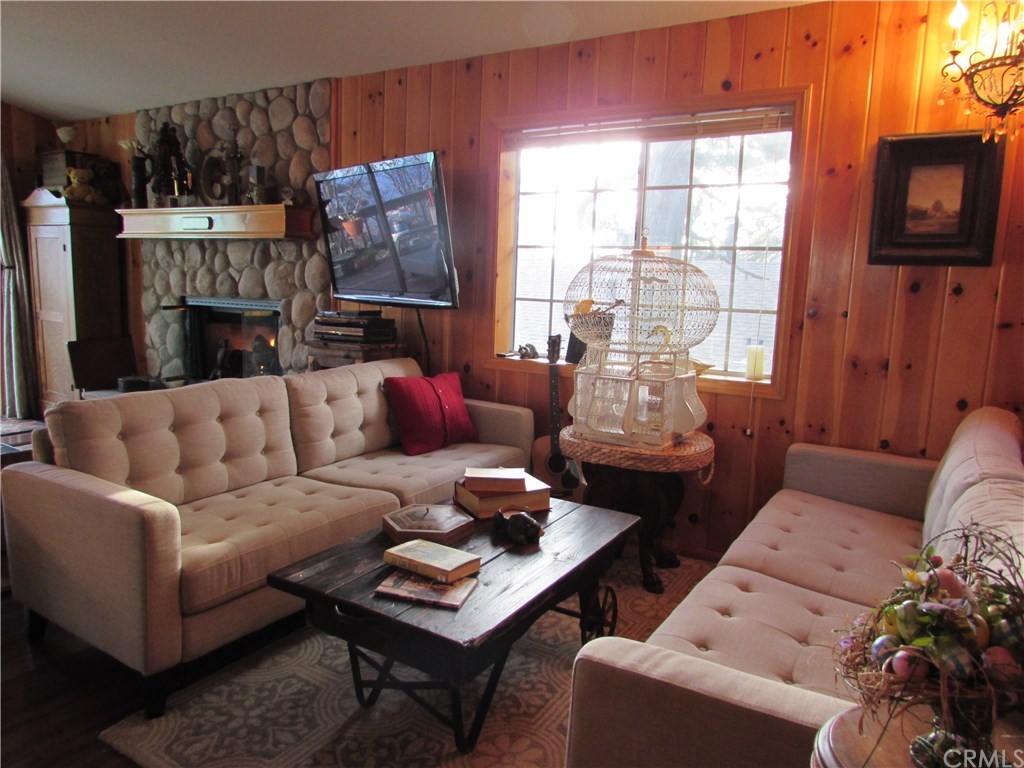 31611 Panorama Drive, Running Springs Area, CA 92382