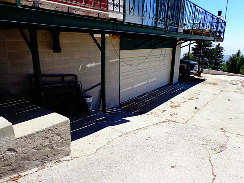 30461 LIVE OAK, Running Springs, CA 92382