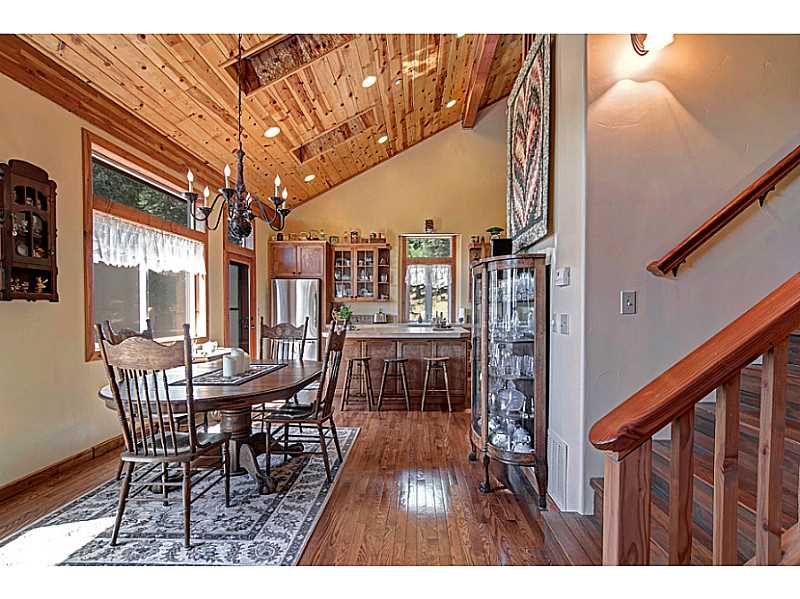 712 FERN ROAD, Lake Arrowhead, CA 92385