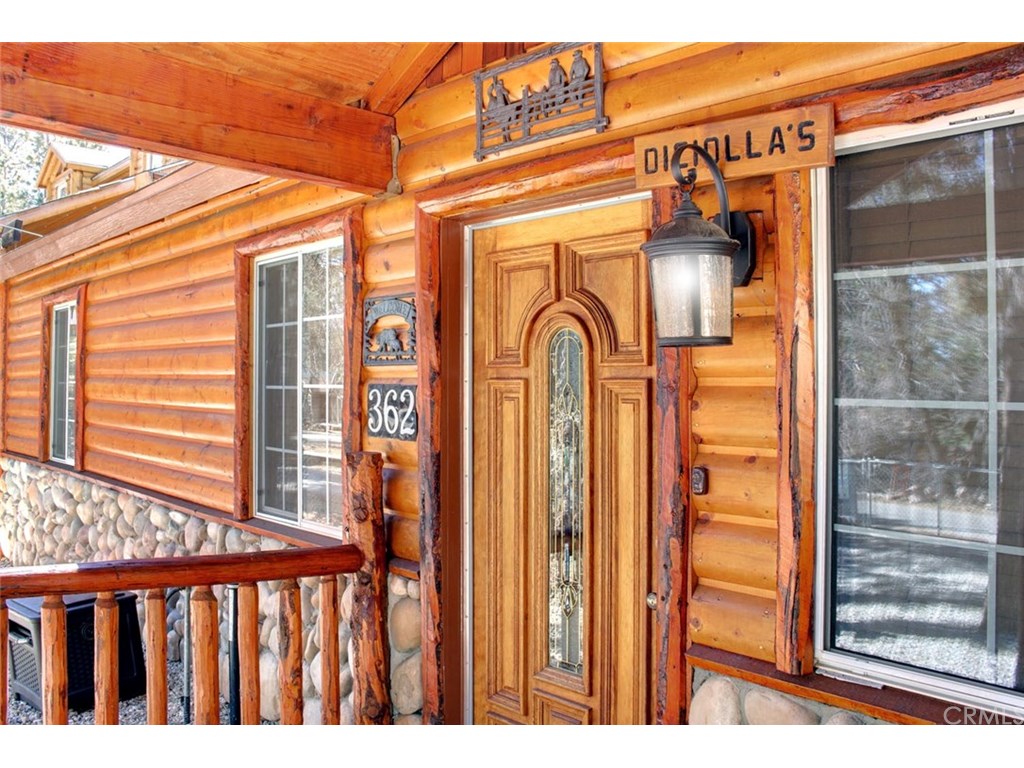 362 Spruce Lane, Sugar Loaf, CA 92386