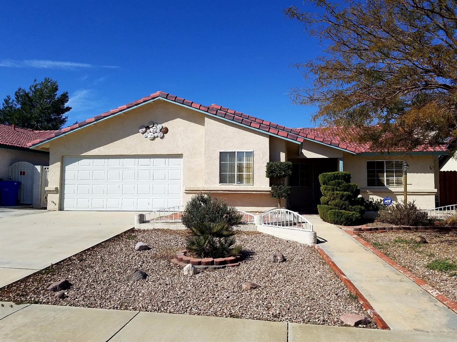 Victorville, CA 92392