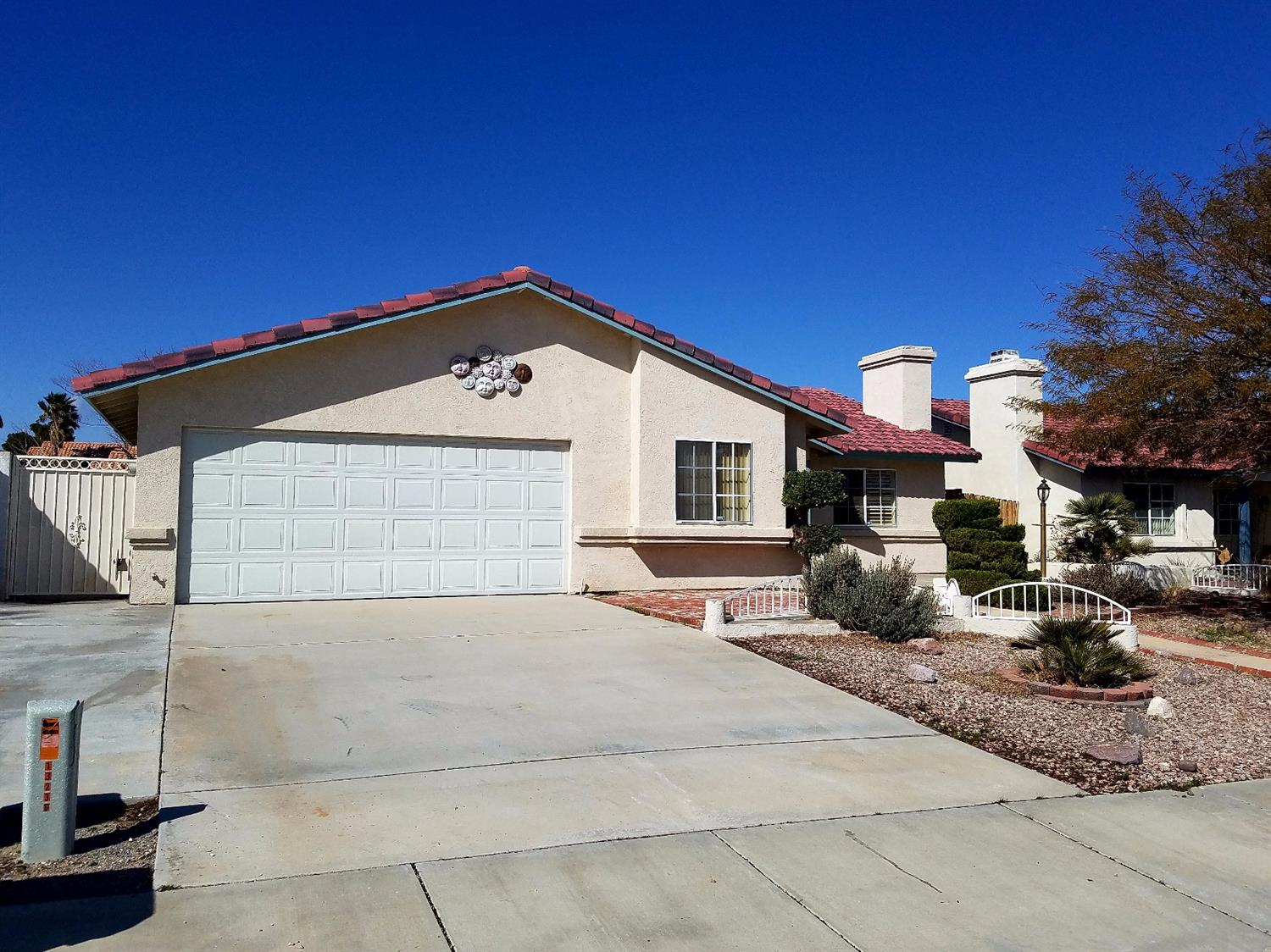 Victorville, CA 92392