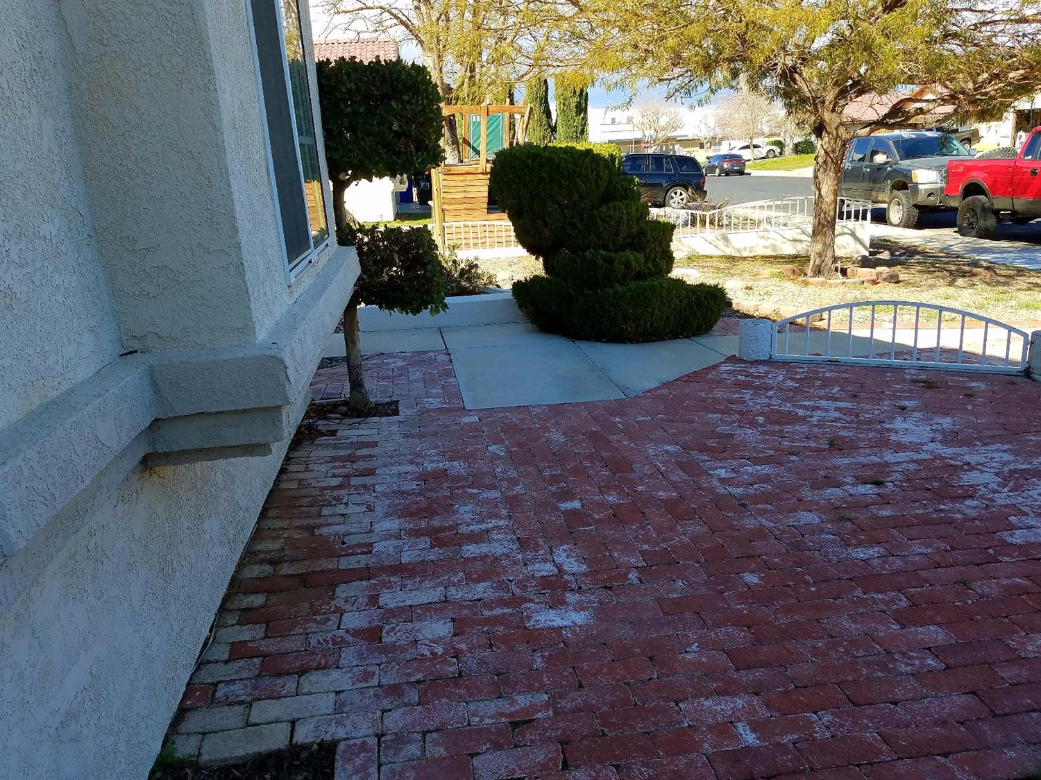 Victorville, CA 92392