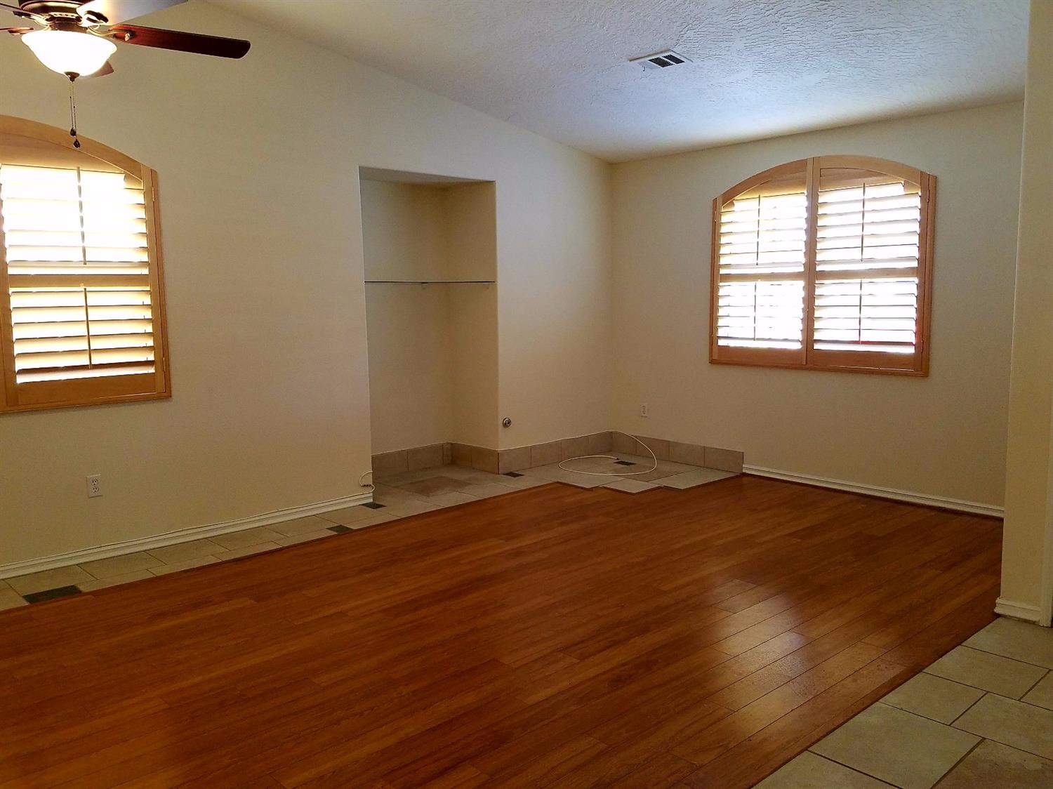Victorville, CA 92392