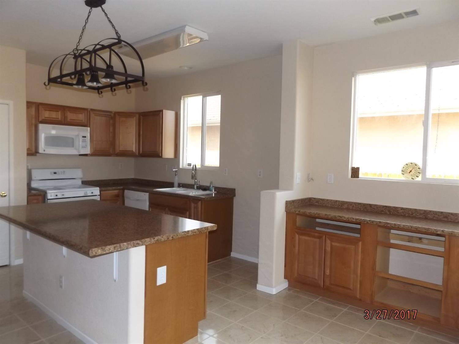 13231Acacia Avenue, Victorville, CA 92392