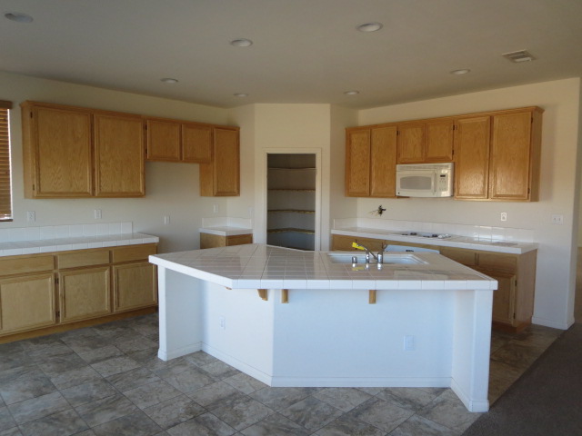 13858 Hidden Pines CtVictorville, CA, 92392San Bernardino County