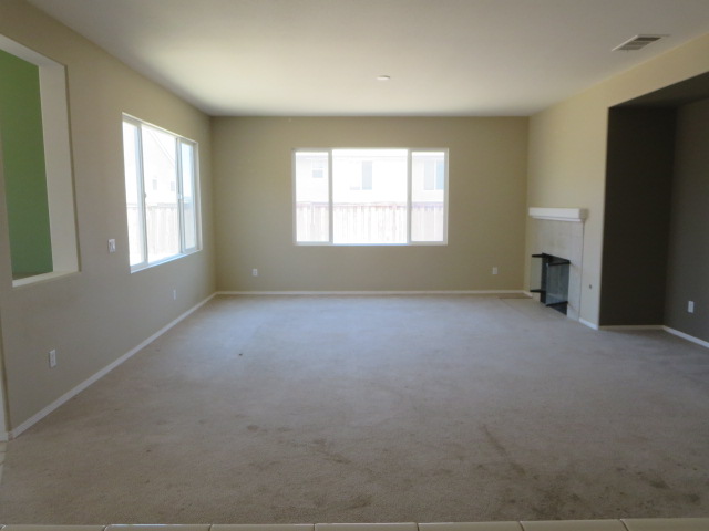 12444 Los Moras StVictorville, CA, 92392San Bernardino County