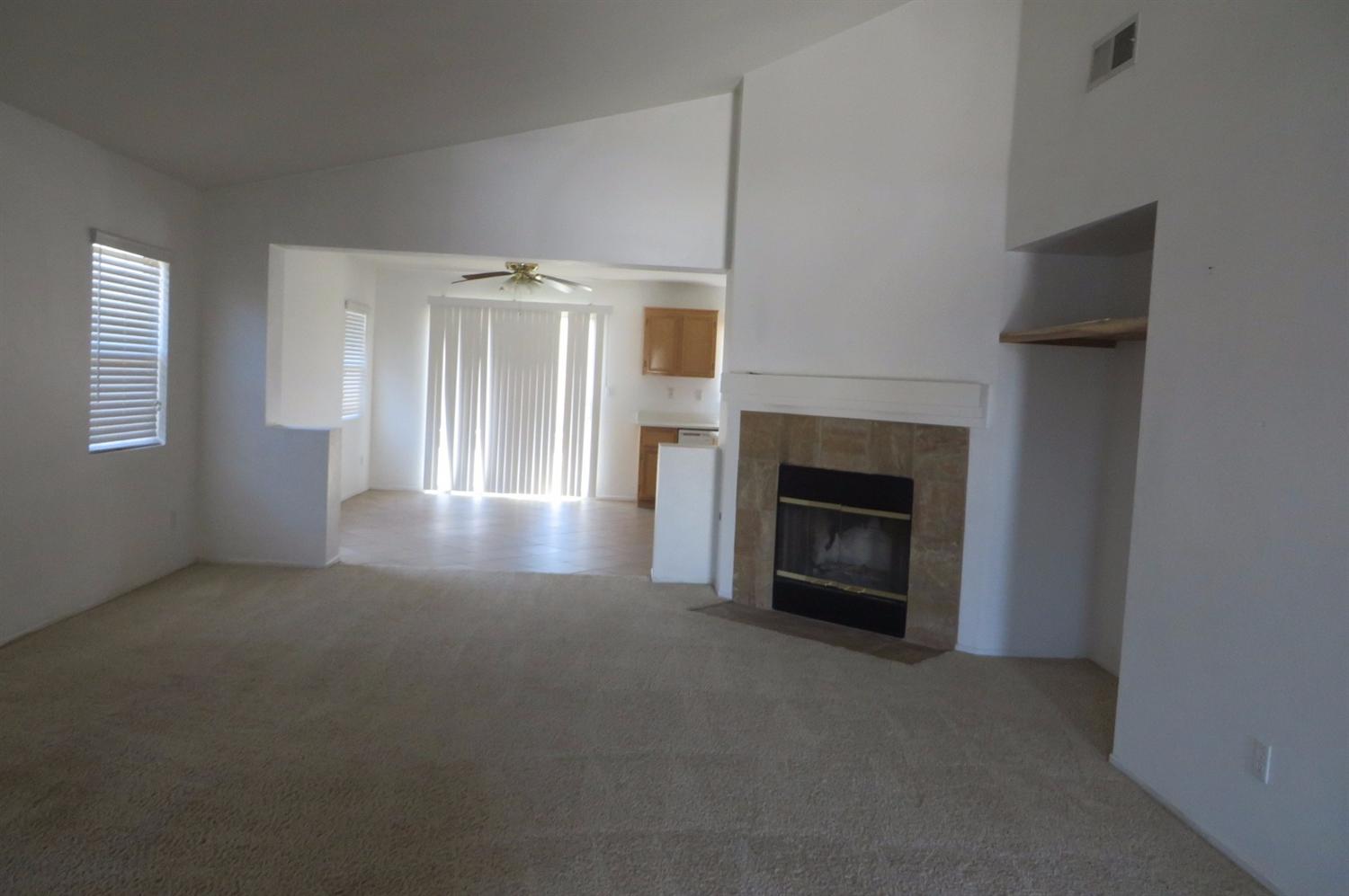 11979Pepperwood Street, Victorville, CA 92392