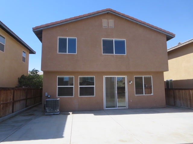 14389 Castle Peaks StVictorville, CA, 92394San Bernardino County