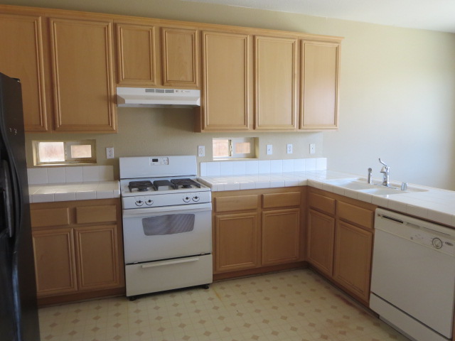 14389 Castle Peaks StVictorville, CA, 92394San Bernardino County