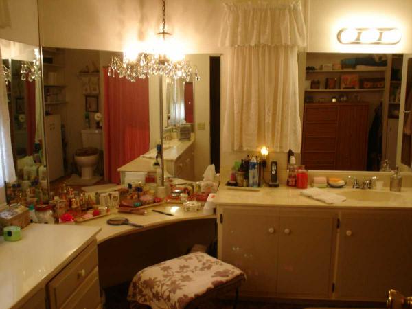 Hidden Valley Mobile Estates 12680 4th St. #49Yucaipa, CA 92399