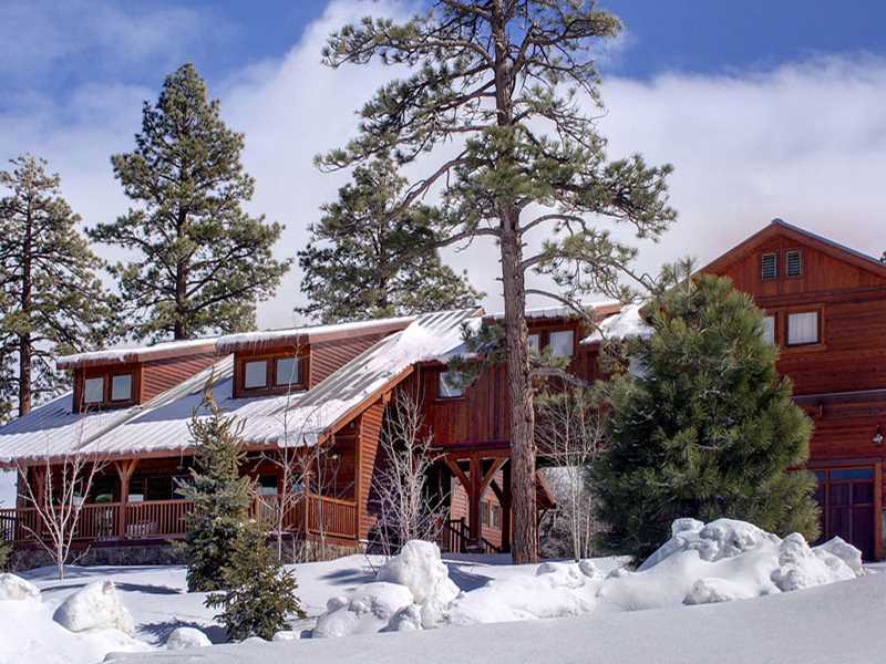10934 Lookout Cir