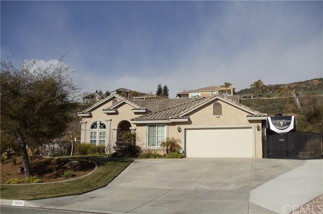 39279 Hideaway Ln