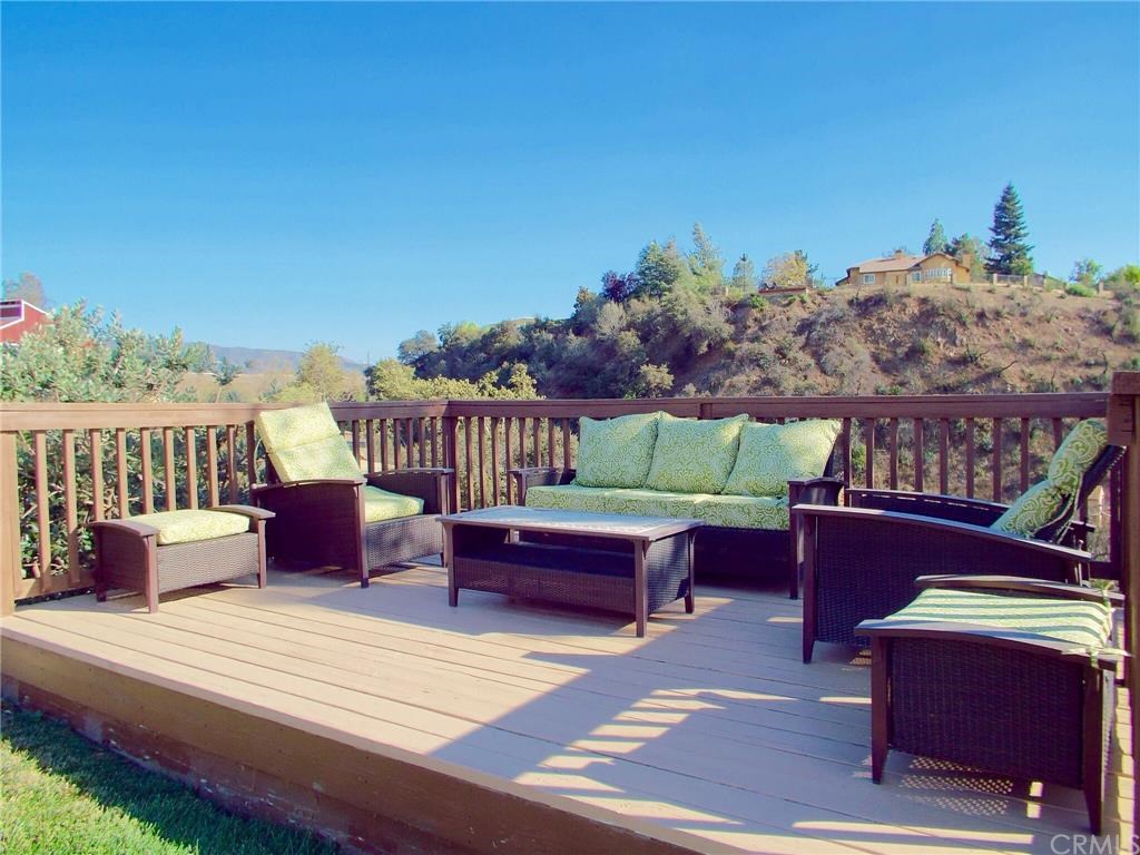 10022 Walnut Tree Lane, Yucaipa, CA 92399