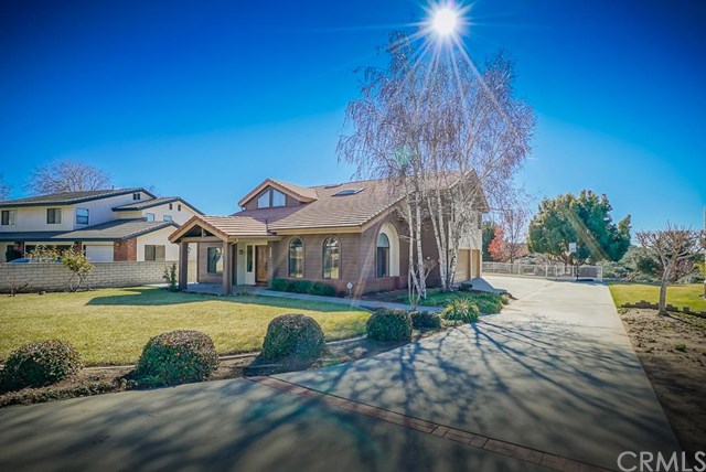 13654 Scenic Crest Drive, Yucaipa, CA 92399