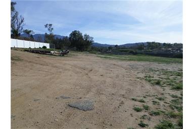 33889 Enoch Ave, Yucaipa, United States 92399