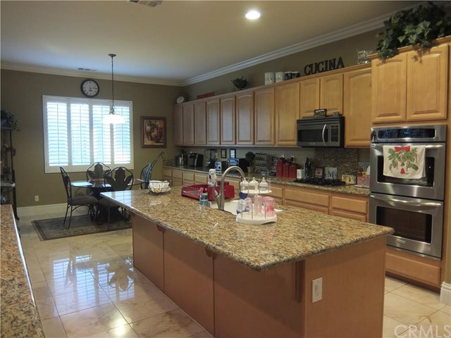 10417 Fremont Street, Yucaipa, CA 92399