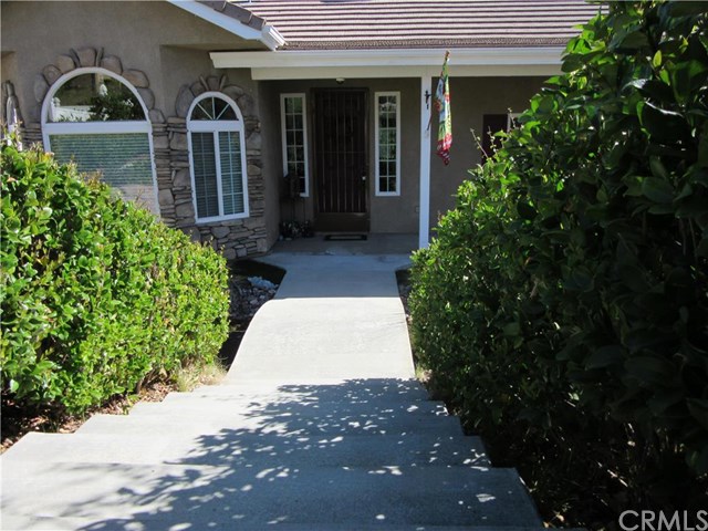 13792 Meadow View Lane, Yucaipa, CA 92399
