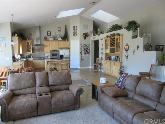 13792 Meadow View Lane, Yucaipa, CA 92399
