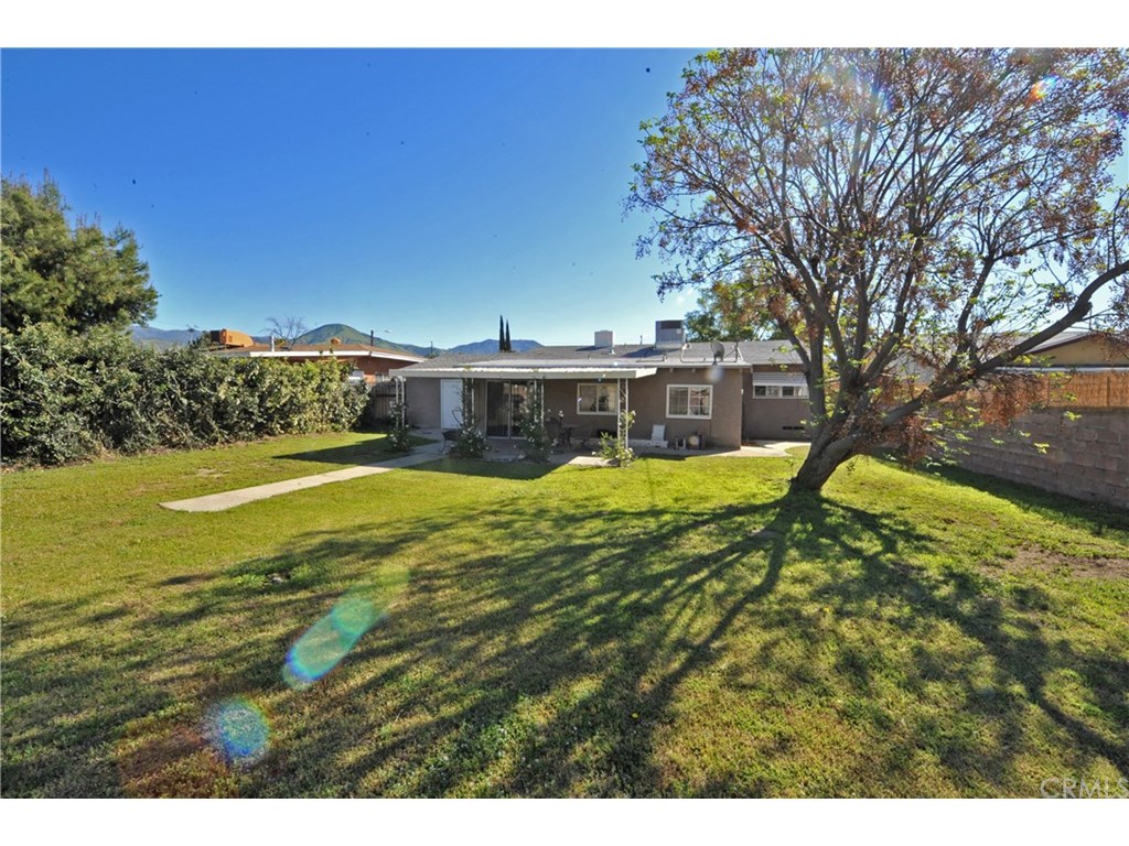 6826 Elmwood Road, San Bernardino, CA 92404
