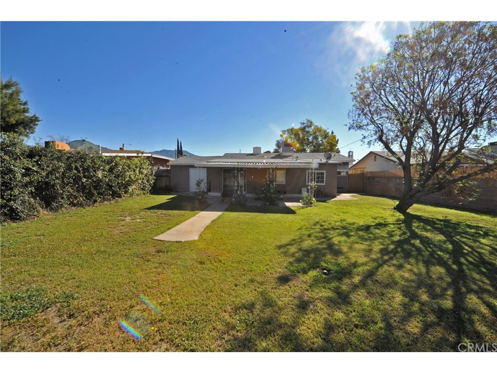6826 Elmwood Road, San Bernardino, CA 92404