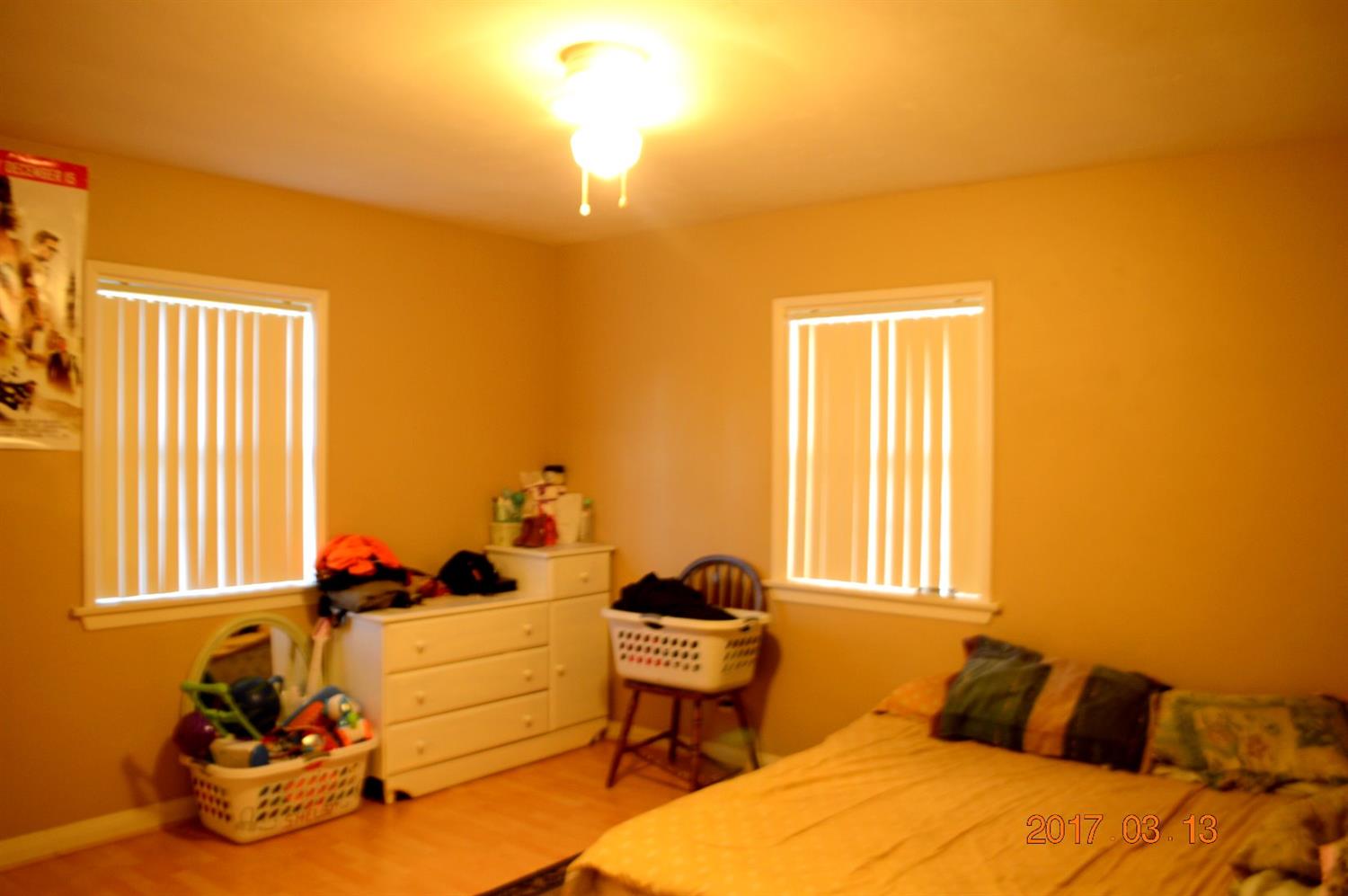 227 E 41st St, San Bernardino, CA 92404