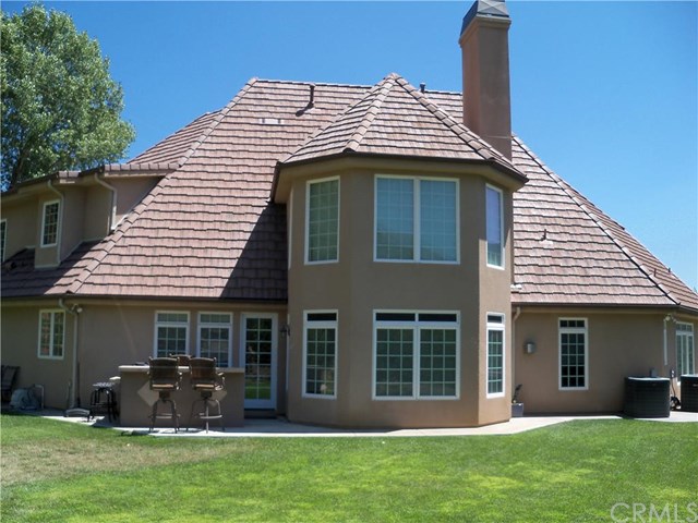 23648 Hillview Road, San Bernardino, CA 92404