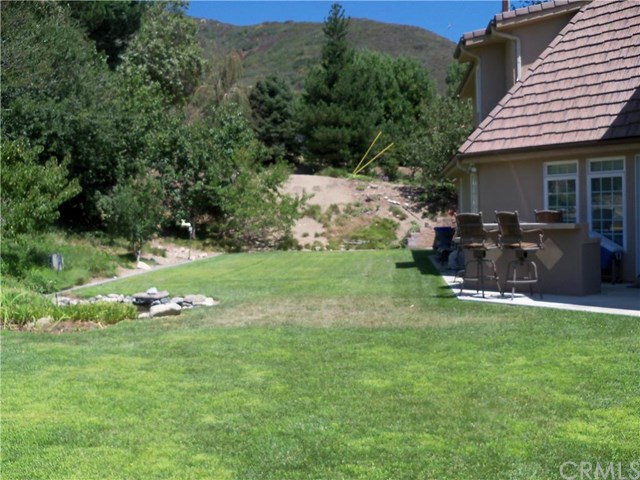 23648 Hillview Road, San Bernardino, CA 92404