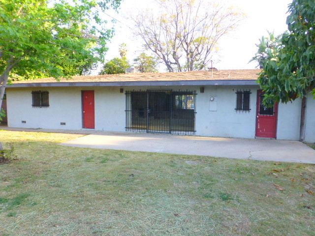 1172 Falcon DrSan Bernardino, CA, 92410San Bernardino County