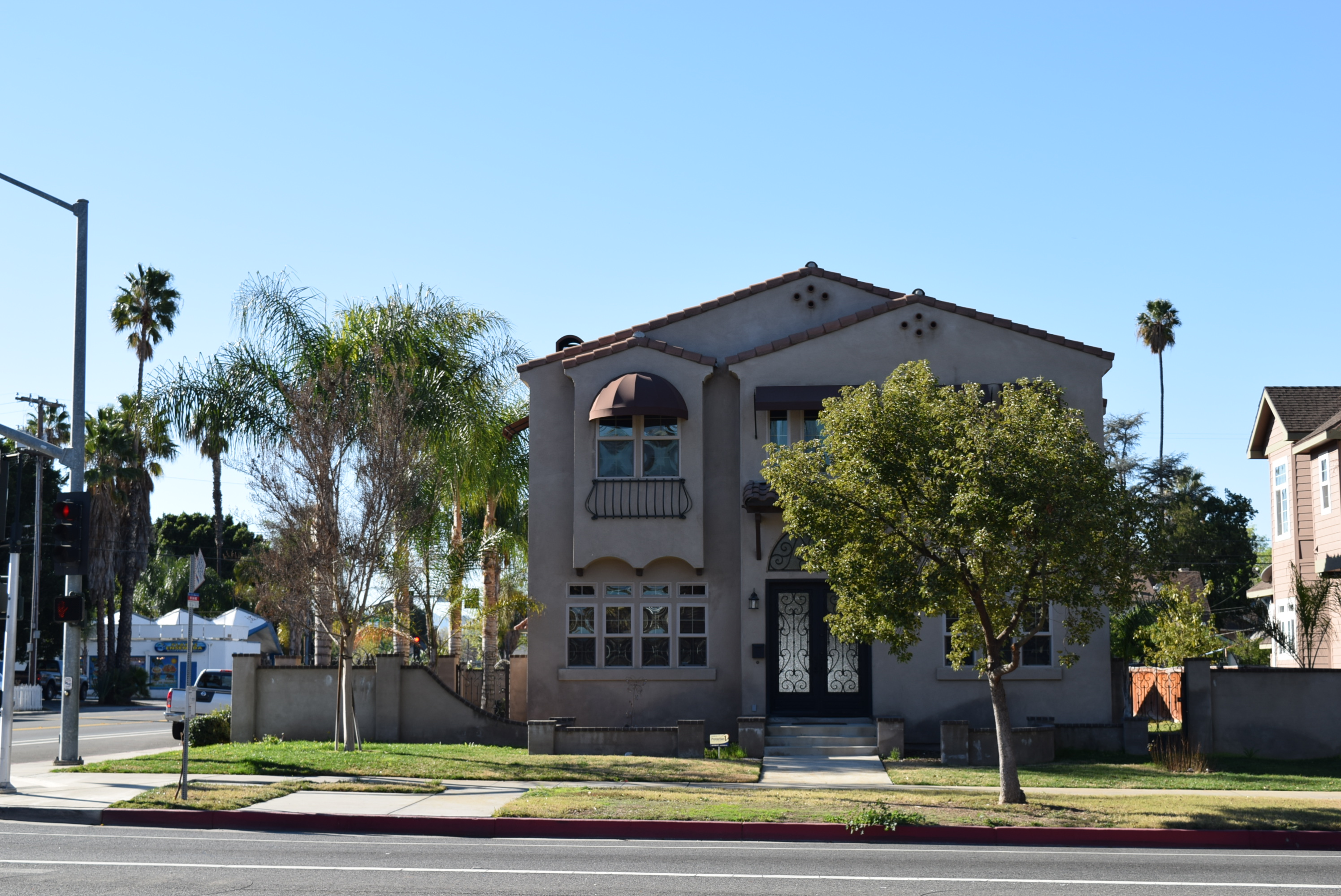 4110 Mission Inn Ave, Riverside, United States 92501