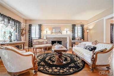 4587 Mission Inn Ave, Riverside, United States 92501