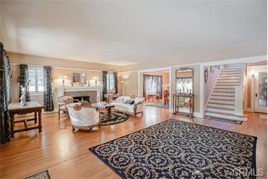 4587 Mission Inn Ave, Riverside, United States 92501